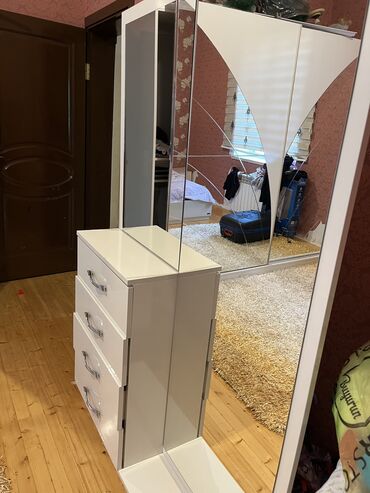 işlənmiş mebel: İşlənmiş, Termolar, Çatdırılma yoxdur