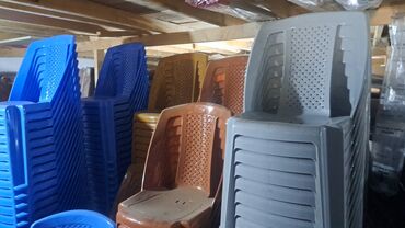 Sifarişlə bağ üçün masa və oturacaq dəstləri: Stol 4 neferlik 80x80 sade model. 85 azn stol 6 neferlik 80x140. 145 — 30