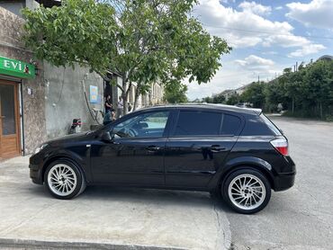 Диски: Б/у Колесо Opel 225 / 25 / R 17, 4 Болтов