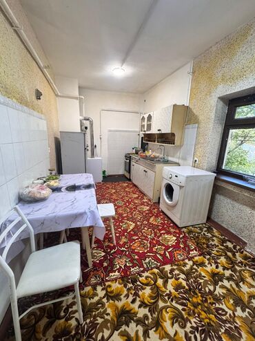 продаю дом чолпоната: Дом, 70 м², 3 комнаты, Риэлтор, Старый ремонт