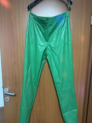 Kompleti: Zeleni komplet od eko‑kože (sako + pantalone) - Materijal: glatka — 3