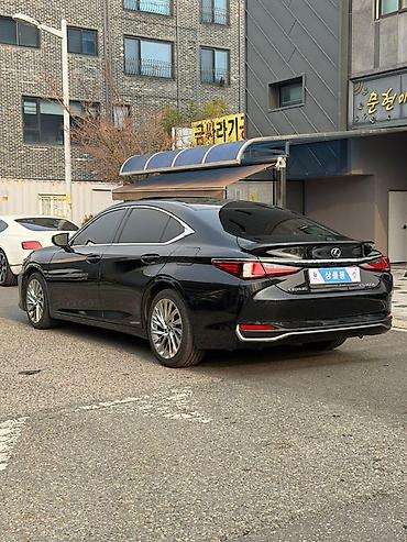 Lexus: Lexus ES: 2019 г., 2.5 л, Автомат, Гибрид, Седан — 4