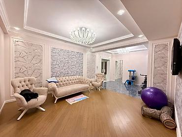 Mənzillər: 3 otaqlı, Yeni tikili, m. Gənclik, 212 kv. m — 6