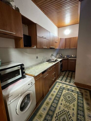 Həyət evləri və villaların satışı: 6 otaqlı, 309 kv. m, Kredit var, Orta təmir — 10