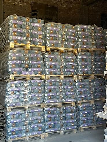 уголь в мешках: Каменный уголь «УЮТ», фасованный в мешки по 25 кг. - Тип топлива — 1