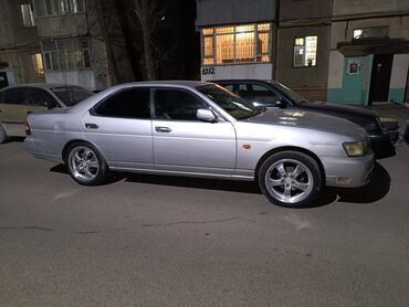 Nissan: Nissan Laurel: 2000 г., 2 л, Автомат, Бензин, Седан