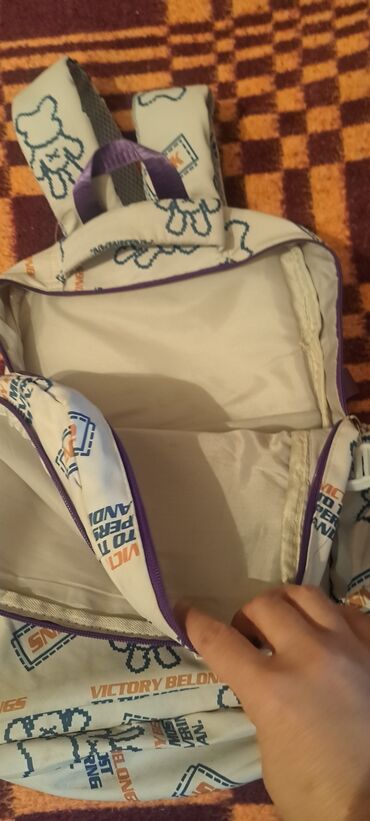 Məktəb çantaları: Teze alinib cox rahat cantadir — 7