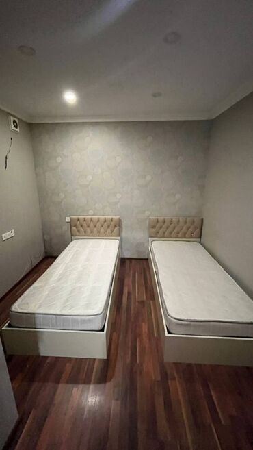 Uzunmüddətli kirayə mənzillər: Bakıxanov Akkord binasında Ülvi şadlıq sarayının yanı, Sürət qatarına — 5