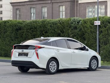 tayota runx: Toyota Prius: 2018 г., 1.8 л, Вариатор, Гибрид, Хетчбек