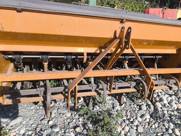 Зерновые сеялки: Сеялки зерновые - Amazone D8-30 Super: навесная зерновая сеялка — 2