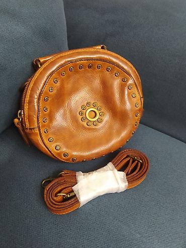 Классические сумки: Продаю классную мимишку, прекрасная сумочка кросбоди круглая диаметром — 12