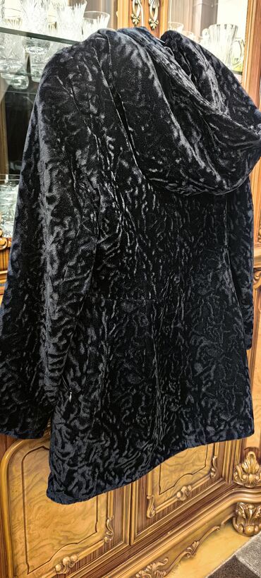 Kürklər: Kürk, rəng - Qara — 16