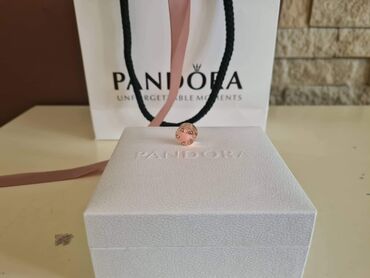 Privesci za nakit: Pandora privesci 800 din /komad — 1