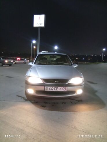Opel: Opel Vectra: 2 l | 1996 il 383000 km Sedan — 3