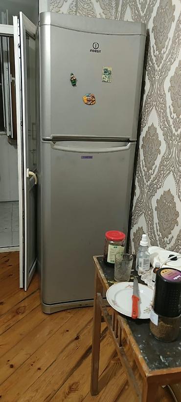 indesit ds 4160 s: Indesit soyuducu - Üst kamera – dondurucu, aşağı bölmə – soyuducu; — 4