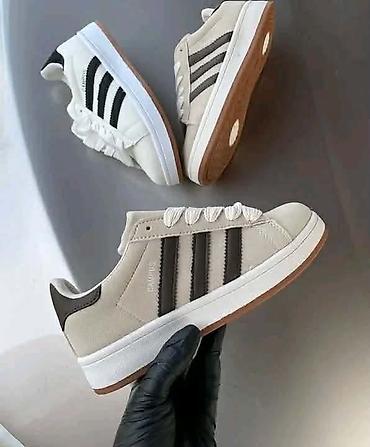 Patike: Campus
Cena: 3500
Din
Brojevi: 36-46
PS✨ — 10
