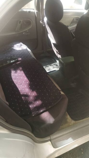 Mazda: Mazda Cronos: 1992 г., 1.8 л, Механика, Бензин, Седан — 6