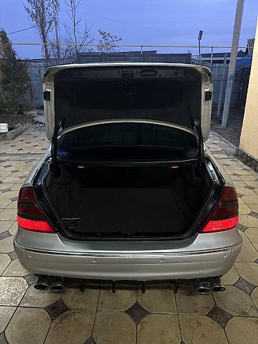 Mercedes-Benz: Mercedes-Benz E-Class: 2003 г., 5 л, Автомат, Бензин, Седан — 18