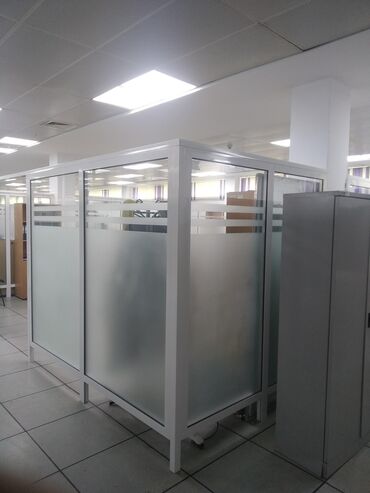 Перегородки на заказ: На заказ Каркасная перегородка, Для офиса, Бронированное стекло, Монтаж, Демонтаж, Бесплатный замер at lalafo.kg — 20 Перегородки на заказ: На заказ Каркасная перегородка, Для офиса, Бронированное стекло, Монтаж, Демонтаж, Бесплатный замер — 20