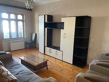 kirayə evlar: İcarəyə verilir 2 otaqlı köhnə tikili 75 m², Əhmədli m. 600 AZN/ay 2 — 2