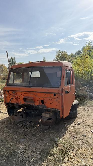 tayota vitz: Кабина Камаз Б/у, Оригинал — 1
