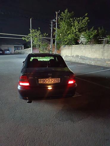 vectra b stop: Opel Vectra: 2 l | 1998 il 358000 km Sedan — 5