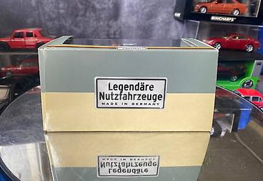 Avtomobil modelləri: Коллекционная модель Mercedes-Benz Unimog U411 Technical Relief blue — 2