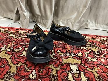 Детская обувь: Детская обувь — набор из 4 пар: 1) Кроссовки бежевые «SPORT» - Цвет — 7