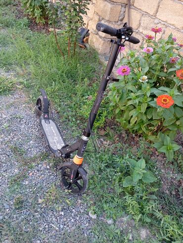 Samokatlar: Şəhər skuterı – mexaniki (elektriksiz), böyük təkərlər və amortizasiya — 7