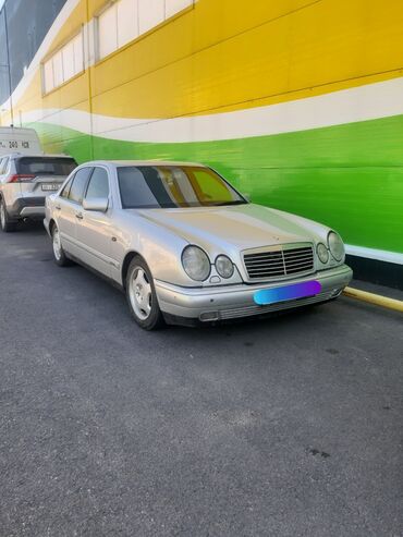 нужен отделочник: Mercedes-Benz E-Class: 1997 г., 2.4 л, Автомат, Бензин, Седан