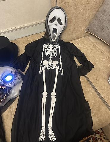 halloween aksesuarları: Məhsul: Geyim və kostyum dəsti (fotoşəkillərdəki məhsullar) Təsvir: - — 2