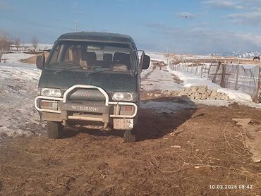 Mitsubishi: Mitsubishi Delica: 1991 г., 2.5 л, Механика, Дизель, Минивэн