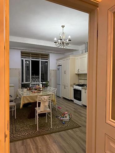 2 8: 3 комнаты, 108 м², 5 мкр Элитка, 2 этаж, Евроремонт — 4