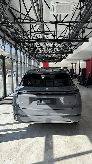 Lixiang: Lixiang L7: 2025 г., 1.5 л, Автомат, Электромобиль, Кроссовер — 2