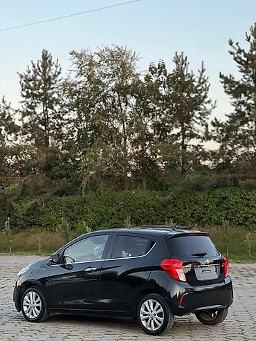 двери бишкек таатан: Chevrolet Spark: 2016 г., 1 л, Вариатор, Бензин, Хэтчбэк — 4