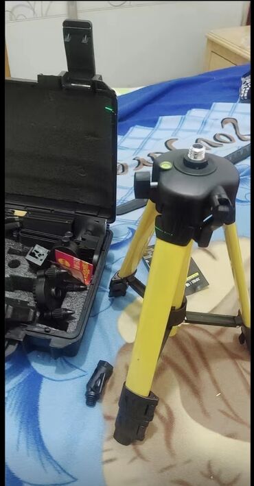 makita инструменты: Лазерный уровень 4D комплекте 1) 2штук батарейки 🔋 2) крепление на