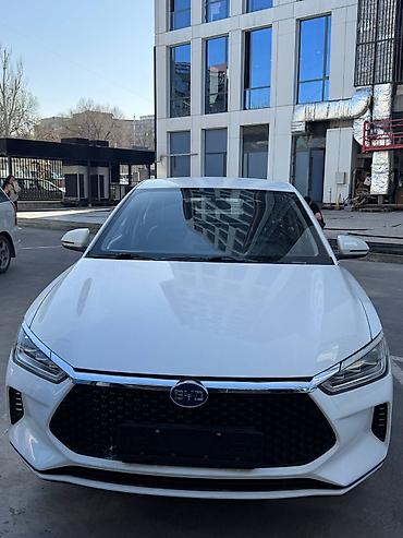 BYD: BYD E2: 2020 г., Электромобиль, Хэтчбэк — 9