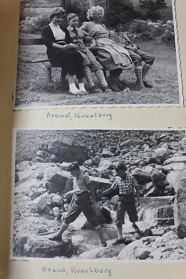 satovi swatch: ALBUM SA STARIM FOTOGRAFIJAMA, STARI FOTO ALBUM SA SLIKAMA | Stari — 9