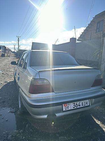 некция 1: Daewoo Nexia: 2006 г., Механика, Бензин, Седан — 3