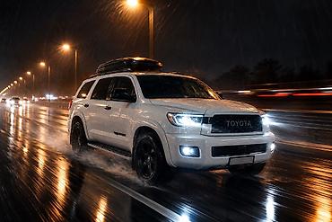 avs model 5: Toyota Sequoia: 2018 г., 5.7 л, Автомат, Бензин, Внедорожник — 1