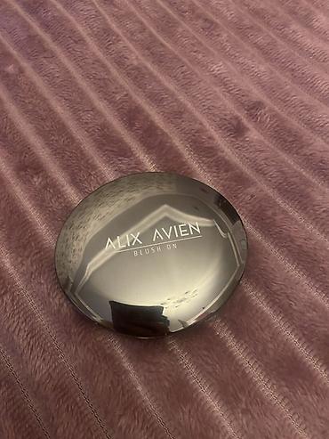 ALIX AVIEN Blush On – kompakt yanaq rəngi - Brend: ALIX AVIEN - lalafo.az -da ALIX AVIEN Blush On – kompakt yanaq rəngi - Brend: ALIX AVIEN -