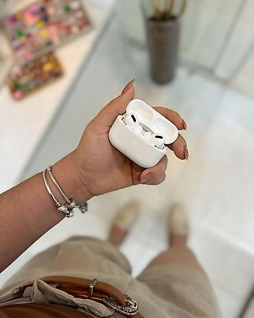 чехлы на аирподс 2: Новый Беспроводные (Bluetooth) Наушники, Apple, цвет - Белый — 3