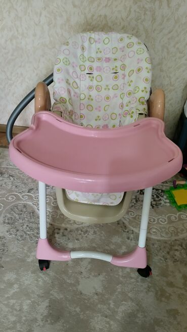 детский стол стуля: Стульчик для кормления Б/у