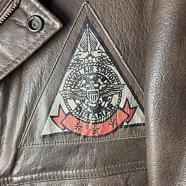 kappa m: Kožna pilotska jakna “A-2” stila sa ručno oslikanim motivima - — 3