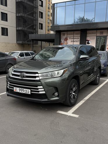 шины r17 5: Toyota Highlander: 2019 г., 3.5 л, Автомат, Бензин, Внедорожник