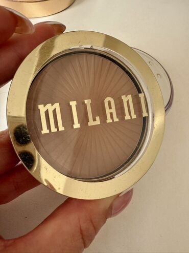 шакек муруской: Бронзер Milani Silky Matte Bronzing Powder - Оттенок: 02 Sun Kissed -