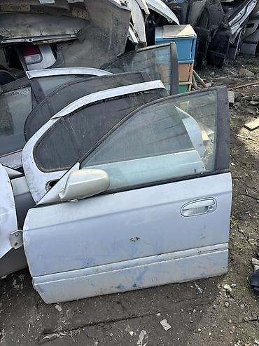 Двери и комплектующие: Комплект Honda — 3