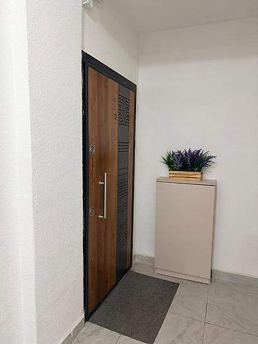 Батирлер: 2 бөлмө, 74 м², Ала-Арча CБ Элитка, 12 кабат, Жаңы ремонт — 7