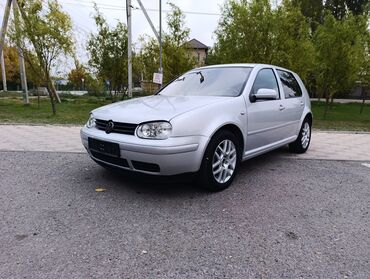 сидения на гольф 4: Volkswagen Golf: 2003 г., 1.6 л, Механика, Бензин, Хэтчбэк