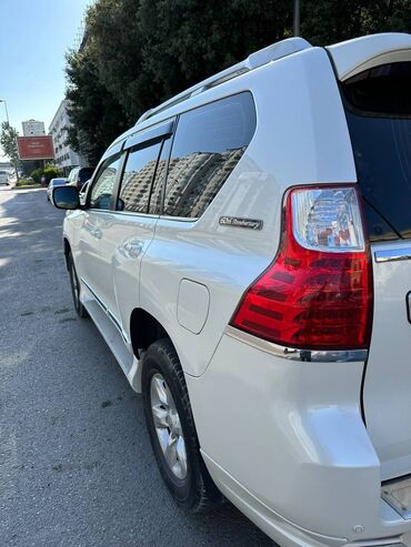 sadıq maşın: Toyota Land Cruiser Prado: 2.7 l | 2013 il Ofrouder/SUV